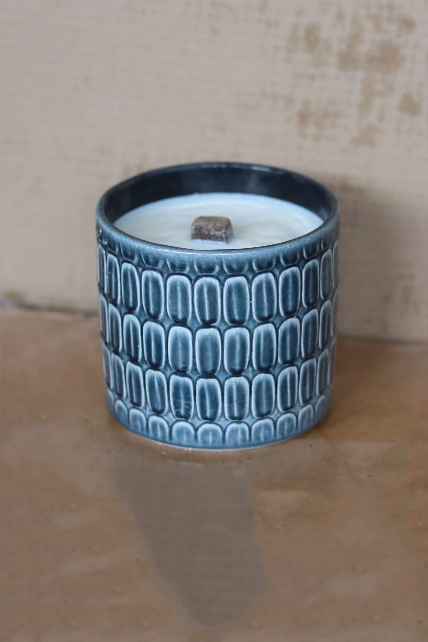 blau Meer See Outdoor Kerze Keramik Feuer Dauerdocht Feuertopf Deko Gartendeko Kerzenreste schmelzen Dekoration frostsicher Deckel Löschbrett Soja Wachs Sojawachs nachhaltig vegan recyceln Geschenk Geburtstag Vatertag Vater Mutter Muttertag Lagerfeuer Flamme Kerzenlöscher Tischkerze Kerze Gartenfackel Garten