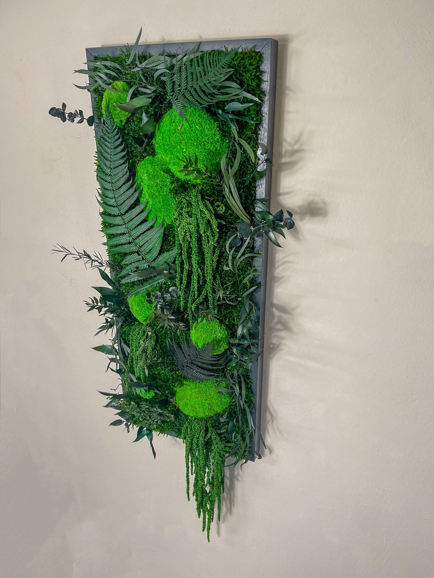 Geschenk Rahmen Hexagon modern moos Moosbild Hellgrün Grün Natur Bollenmoos Moobilder Mooswand Pflanzen Pflanzenbild Flachmoos Waldmoos Muttertag Geburtstag Wohnung Raum Bild Wand Wandgatten Ranken Ranke Liane Farnblatt Farn Pflanze Jungel Dschungel Dschungelmoos Dschungelpflanze