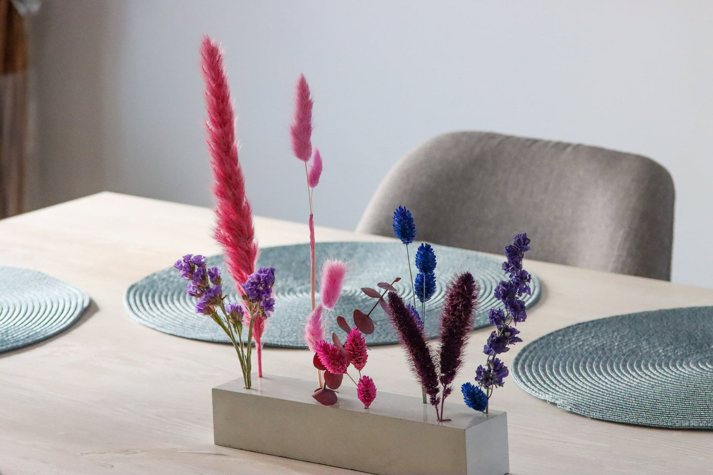 Trockenblumen driedflowers Blumen Beton frostsicher Küche Wohnung homedeco deko decoration lovely girly pink blue blau red rot Eukalyptus lila lilac