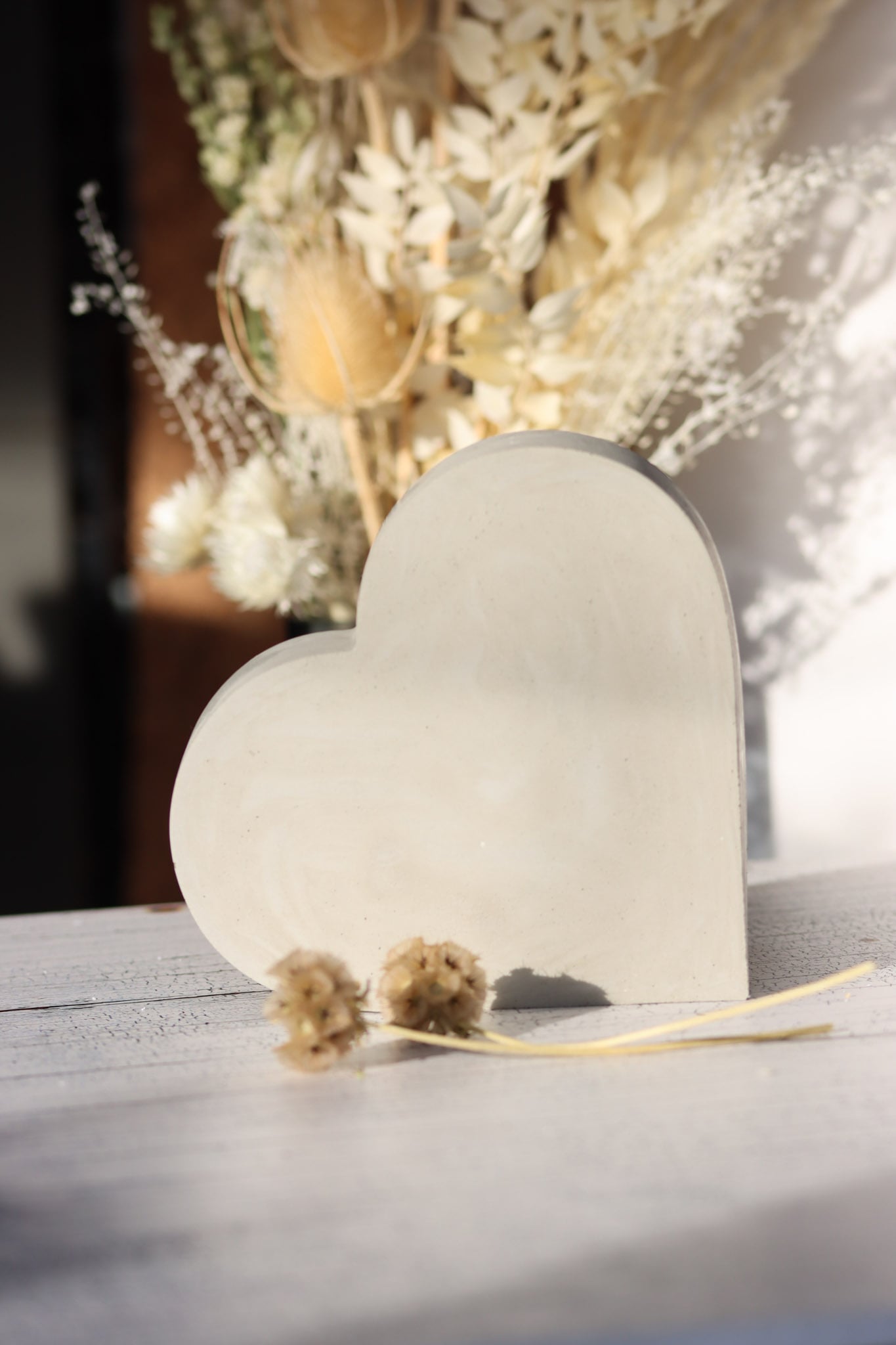 Beton Herz frostsicher grau Betonherz heart heartshaped Herzform Muttertag Geschenkidee Geburtstag romantisch romantic deko deocration homedeco