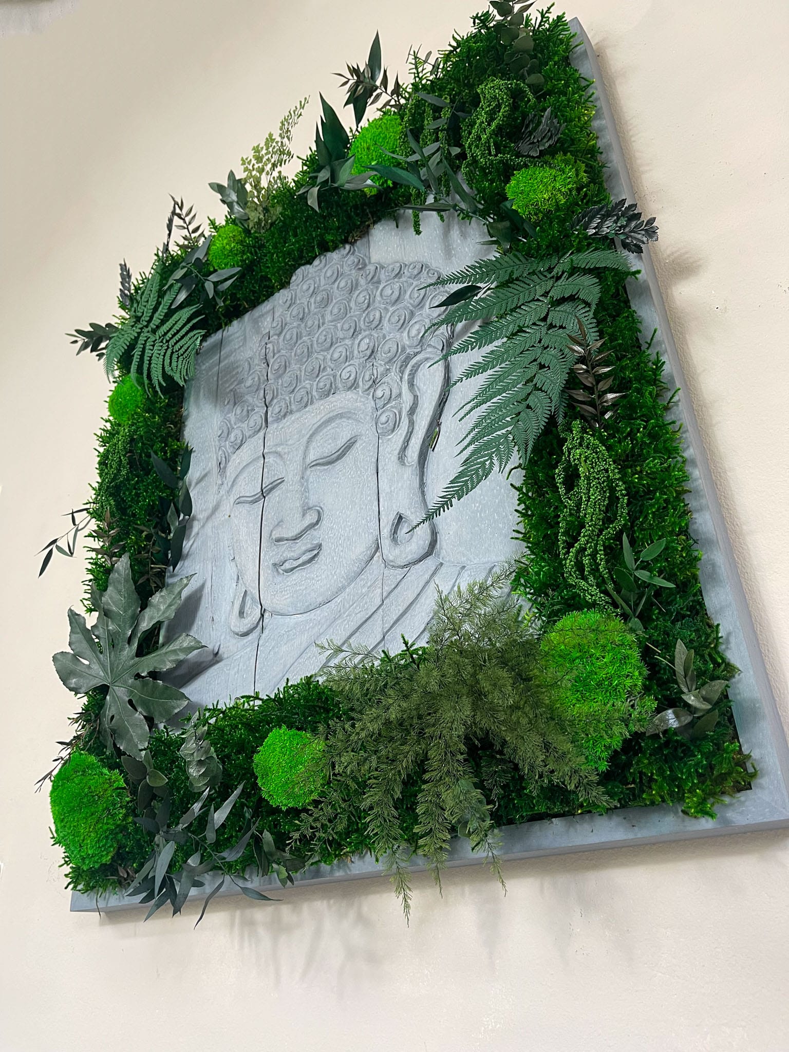 Geschenk Rahmen modern moos Moosbild Hellgrün Grün Natur Moosbilder Mooswand Pflanzen Pflanzenbild Flachmoos Waldmoos Muttertag Geburtstag Wohnung Wand Deko Dekoration Islandmoos Rentiermoos Buddha Holz Stück Zen Yoga Laden Einrichtung studio Praxis Luft Luftfarn Farnblatt Pflanzenbild Mooswand Heimkino Kino