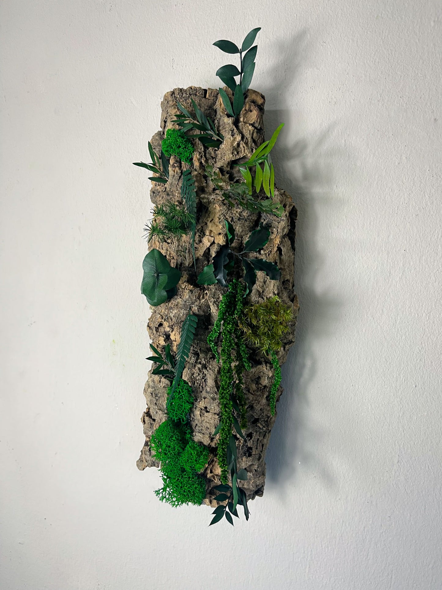 Moos Moss Objekt Skulptur Sculptur Holz Wurzel Wurzelholz Deko Dekoration Pflanzen konserviert biophelic Treibholz Teak Wanddeko Unikat Baumrinde Rinde Kork