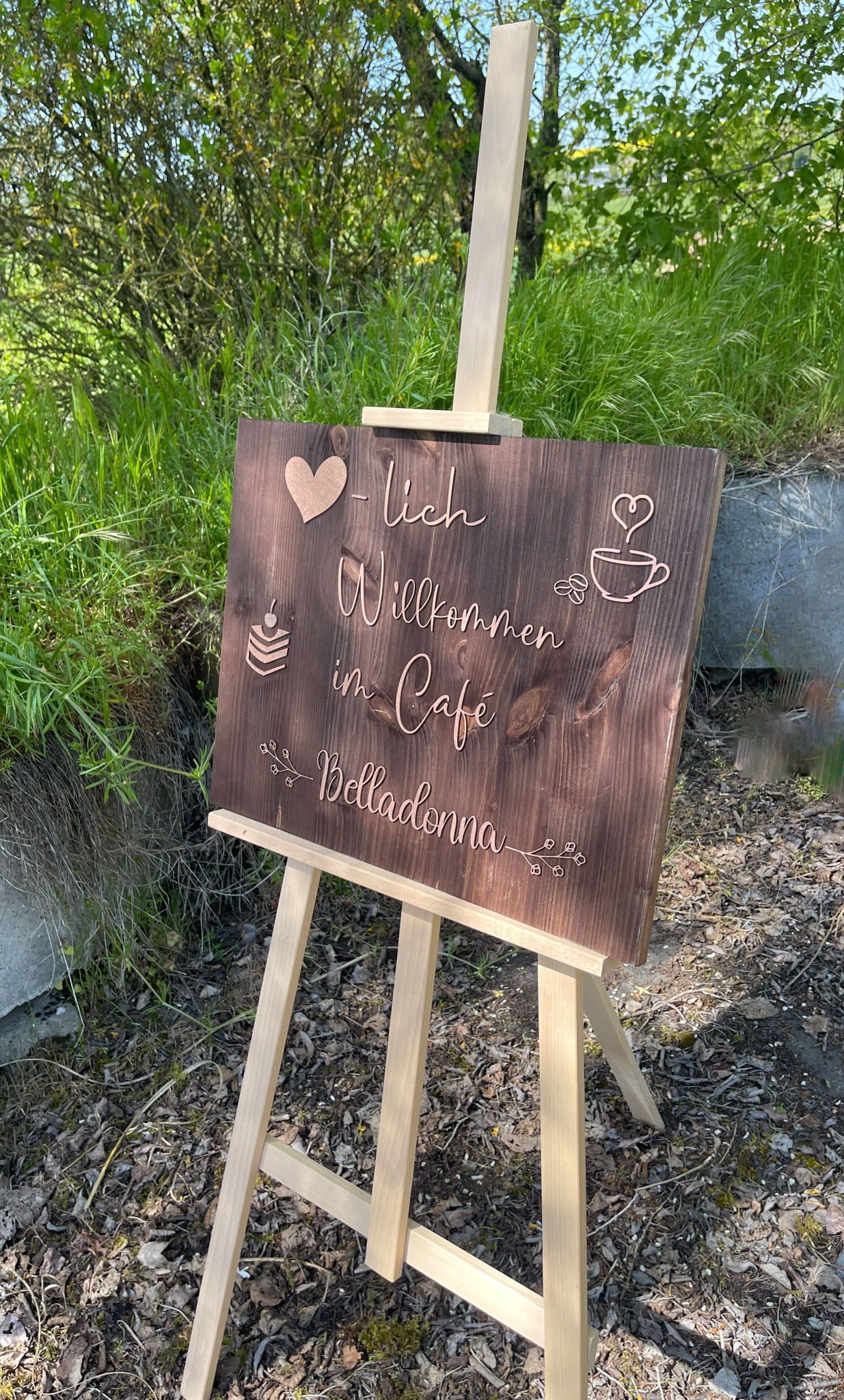 Geschäftsausstattung Laden Dekoration Cafe Einrichtung
Schild aus Holz Dekoschild Holz
Willkommens Deko Unikat aus Holz
Personalisierte Deko Café Eingang
Hofladen Schild Event Dekoration
Hochzeits Schild Holz Kunst
Coffee Shop Decor