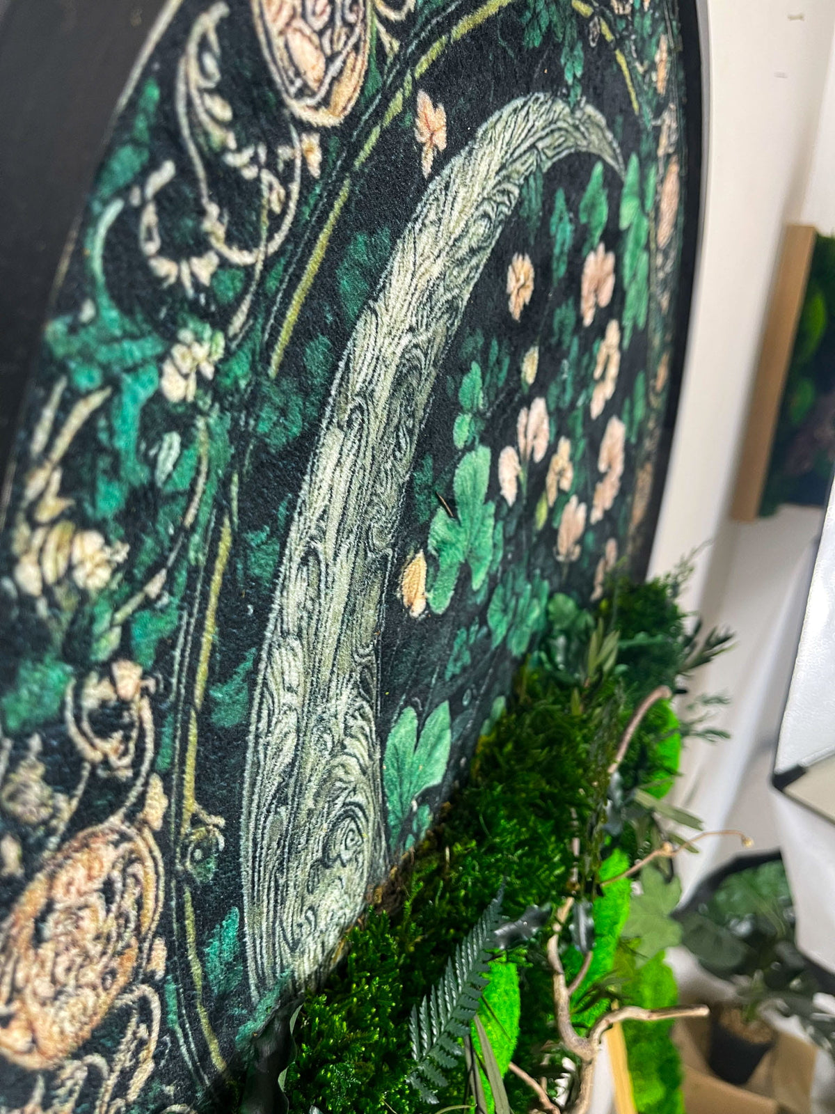 Geschenk Rahmen modern moos Moosbild  Hellgrün Grün Natur Moosbilder Mooswand Pflanzen Pflanzenbild Flachmoos Waldmoos Muttertag Geburtstag Wohnung Wand Deko Dekoration Islandmoos Rentiermoos Ast Teak Moon Mond Mystik Wald