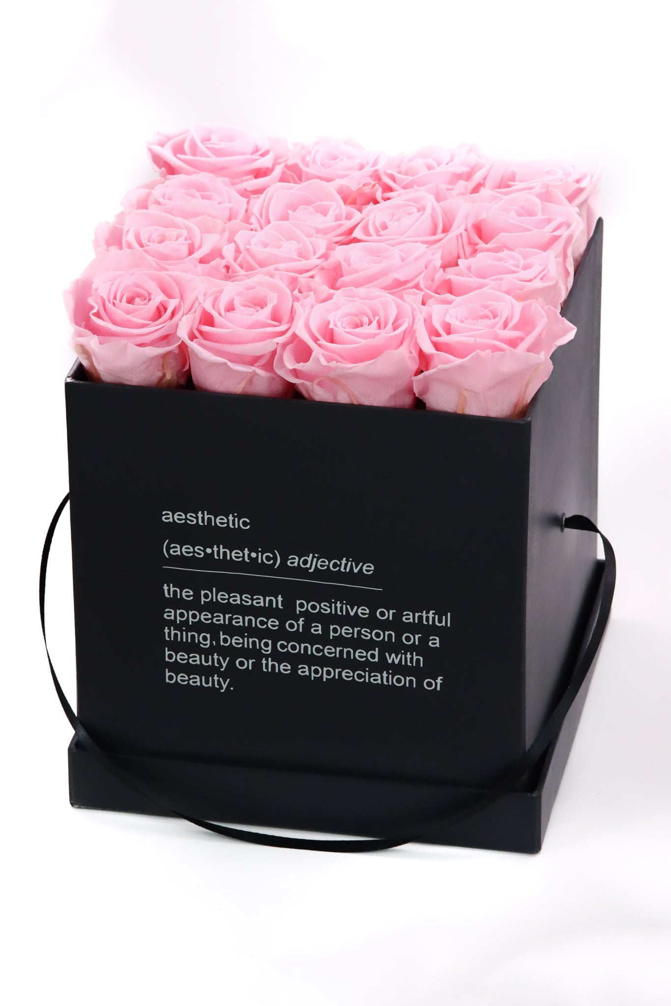 Rosenbox rosa dreampink pink Ästhetik Definition Box Geschenkbox Valentinstag Valentinesday Infinityrose infinity rose roses Geschenkidee Freundin girlfriend Geburtstag Design personalisiert Personalisierung personalized Name Text Spruch quote Datum Gedicht traumhaft Kunst art elegant aesthetic rund weiß ewigerose girly longlive langlebig Hochzeit Brautjungfer Muttertag