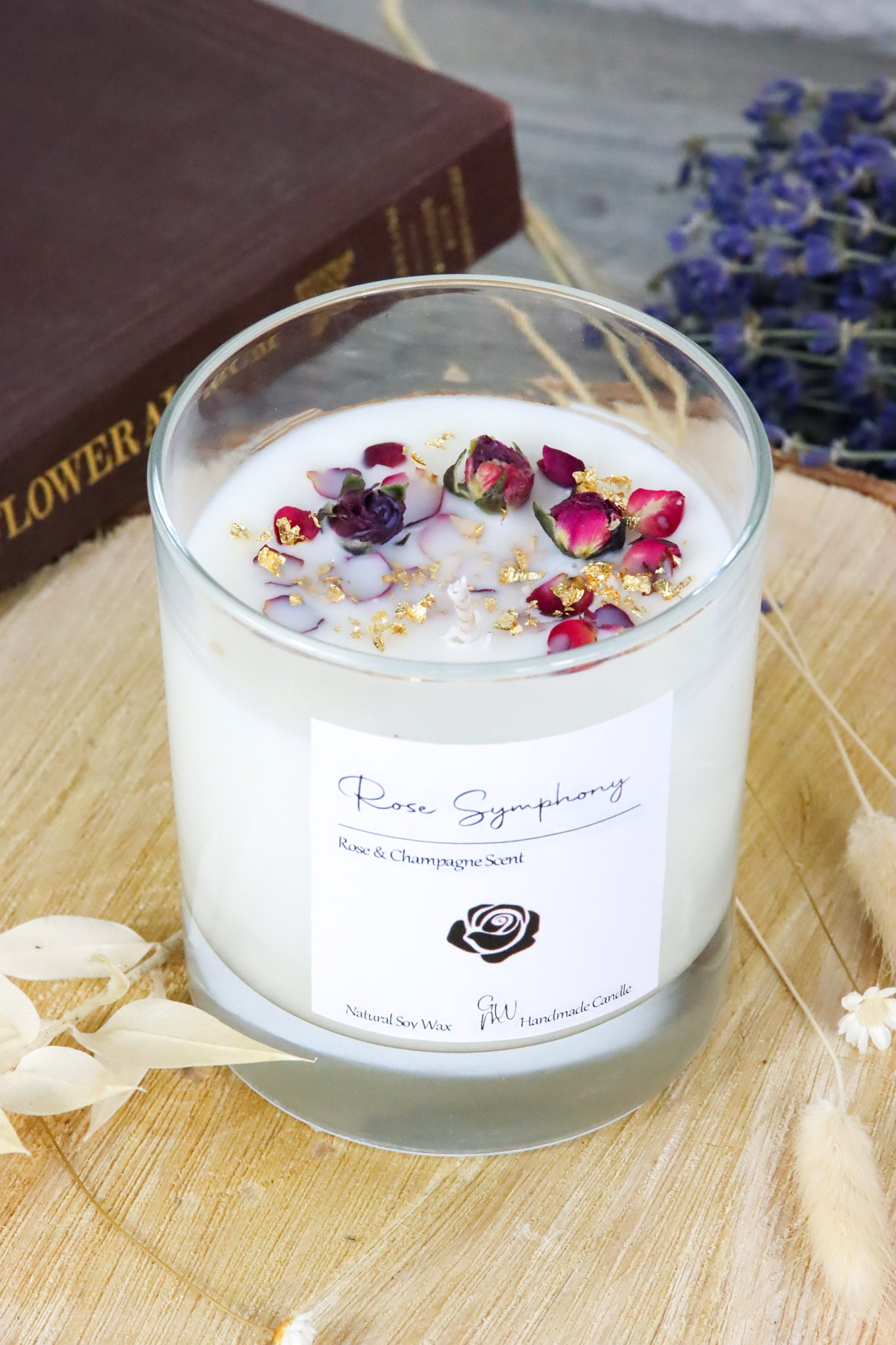 Kerze candle Wachs Sojawachs Champagne Rose Symphony rosepetals petals Rosenknospen romantic romantisch Champagner Herbst autumn scentedcandle Duftkerze cosy gemütlich Knisterdocht Baumwolldocht crackling knistern cotton Wohnzimmer livingroom